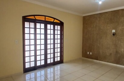 Casa para venda em São Lourenço MG