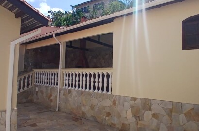 Casa para venda em São Lourenço MG