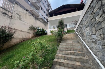 Casa para venda em São Lourenço MG