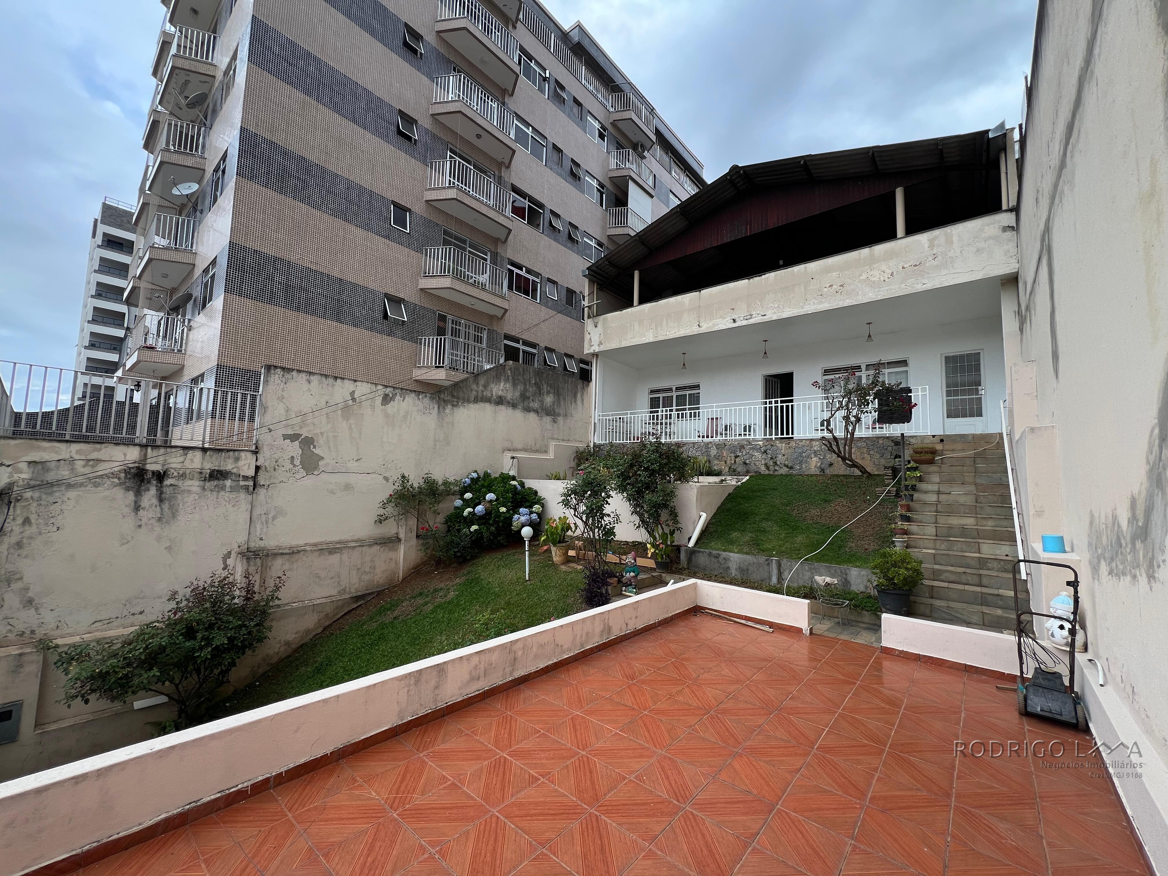 Casa para venda em São Lourenço MG