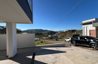 Casa alto padrão para venda próximo a São Lourenço MG