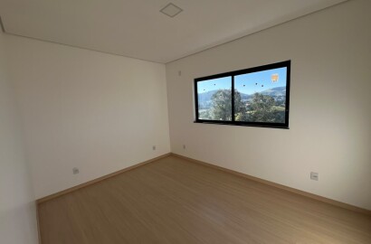 Casa alto padrão para venda próximo a São Lourenço MG