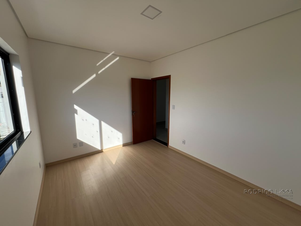 Casa alto padrão para venda próximo a São Lourenço MG
