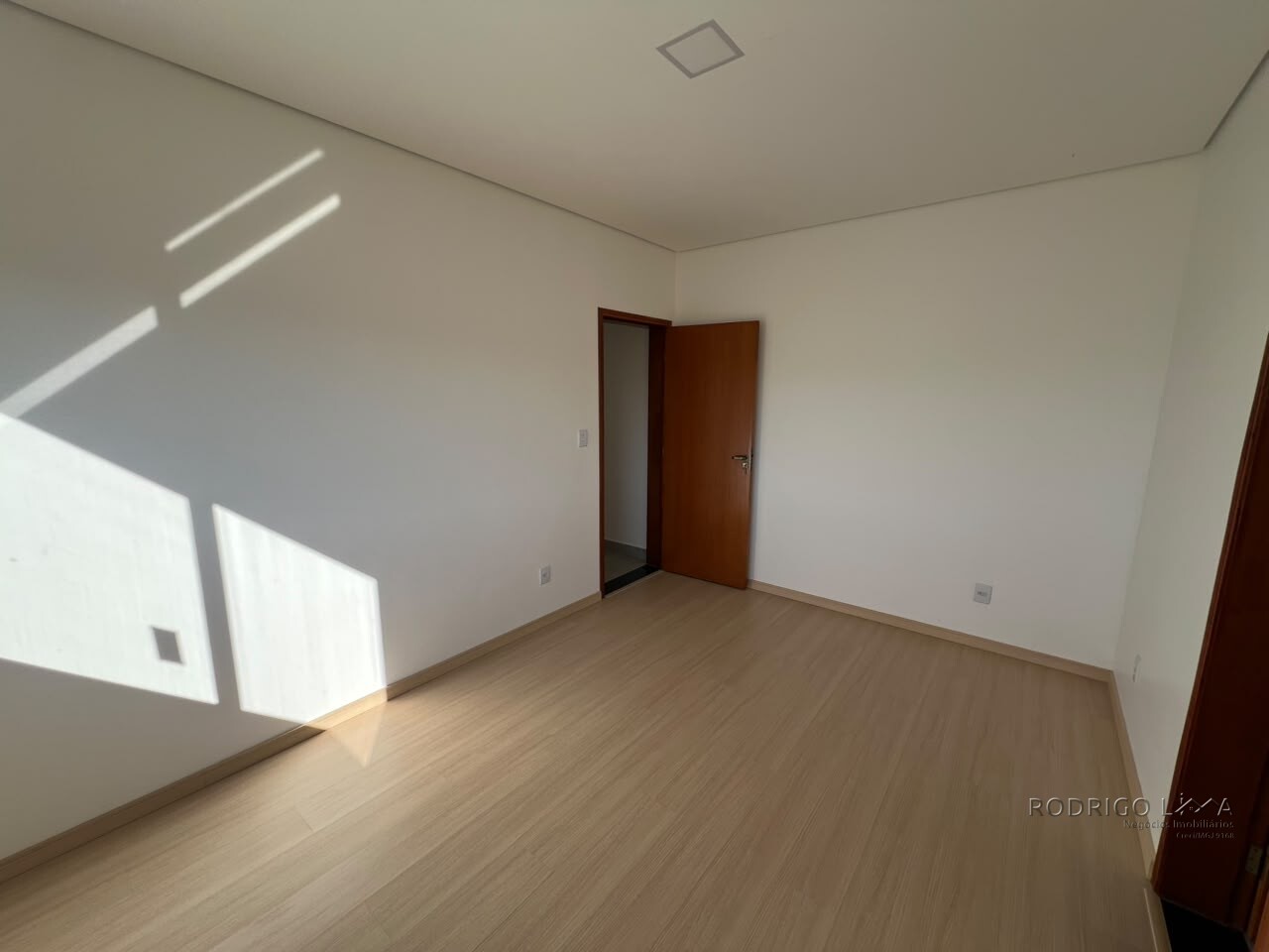 Casa alto padrão para venda próximo a São Lourenço MG