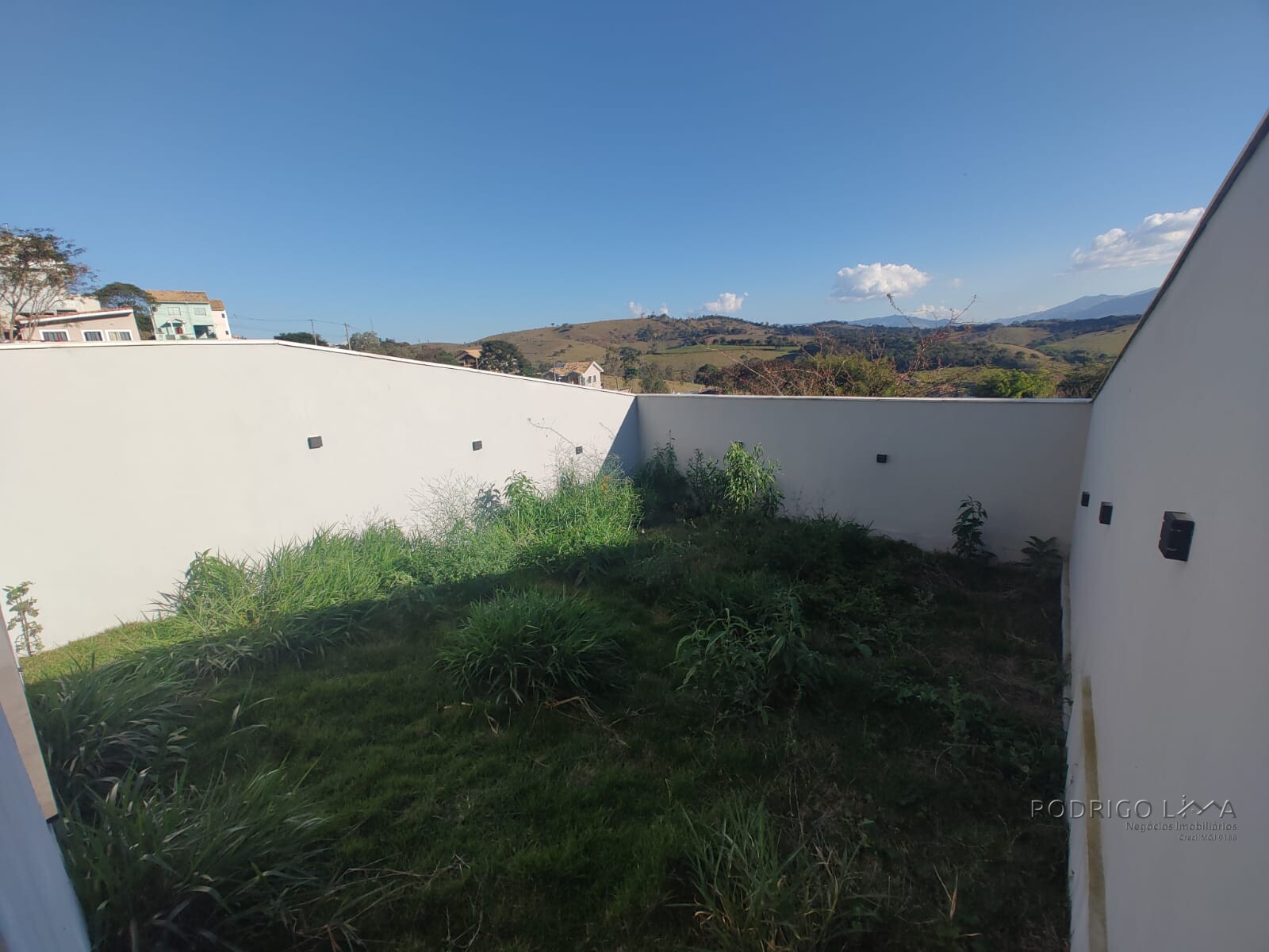 Casa para venda em bairro nobre de São Lourenço Mg