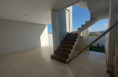Casa para venda em bairro nobre de São Lourenço Mg