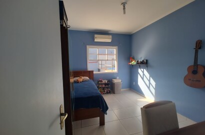 Casa para venda em bairro nobre de São Lourenço MG