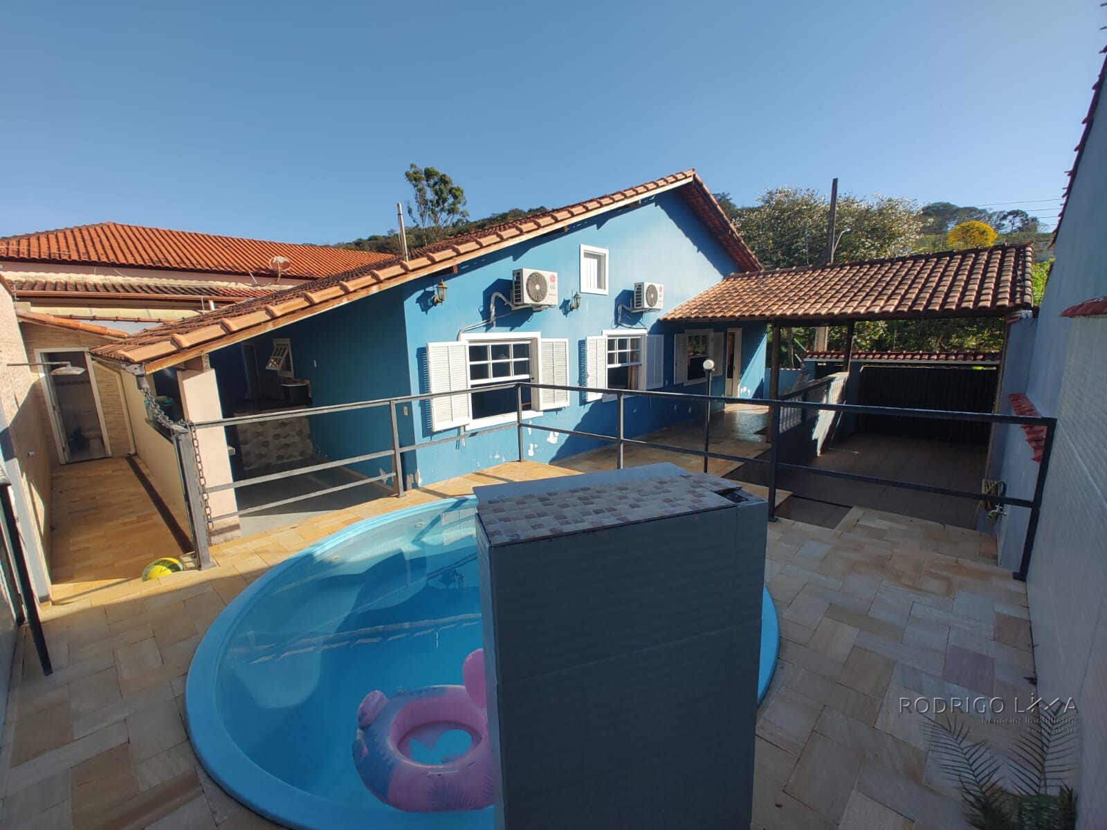 Casa para venda em bairro nobre de São Lourenço MG