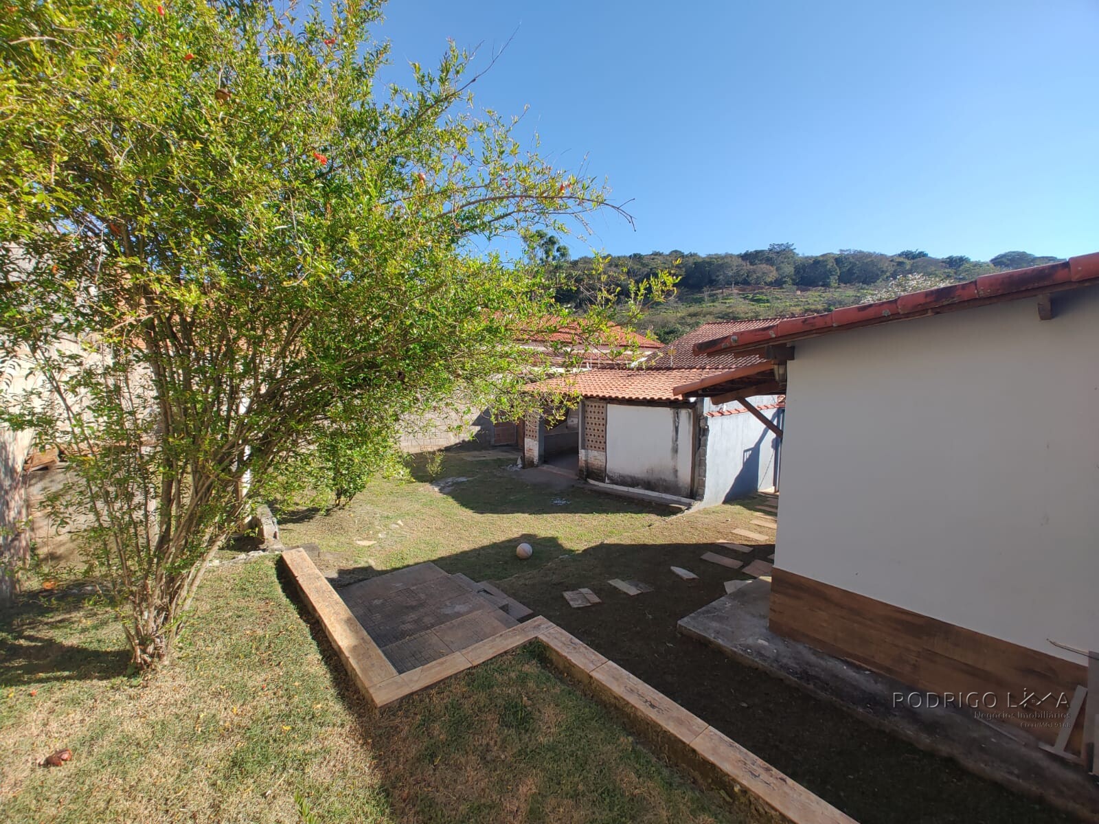 Casa para venda em bairro nobre de São Lourenço MG