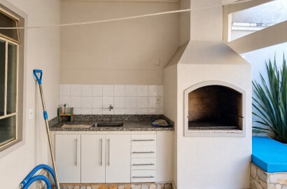 Casa alto padrão para venda em São Lourenço MG
