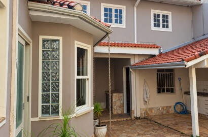 Casa alto padrão para venda em São Lourenço MG