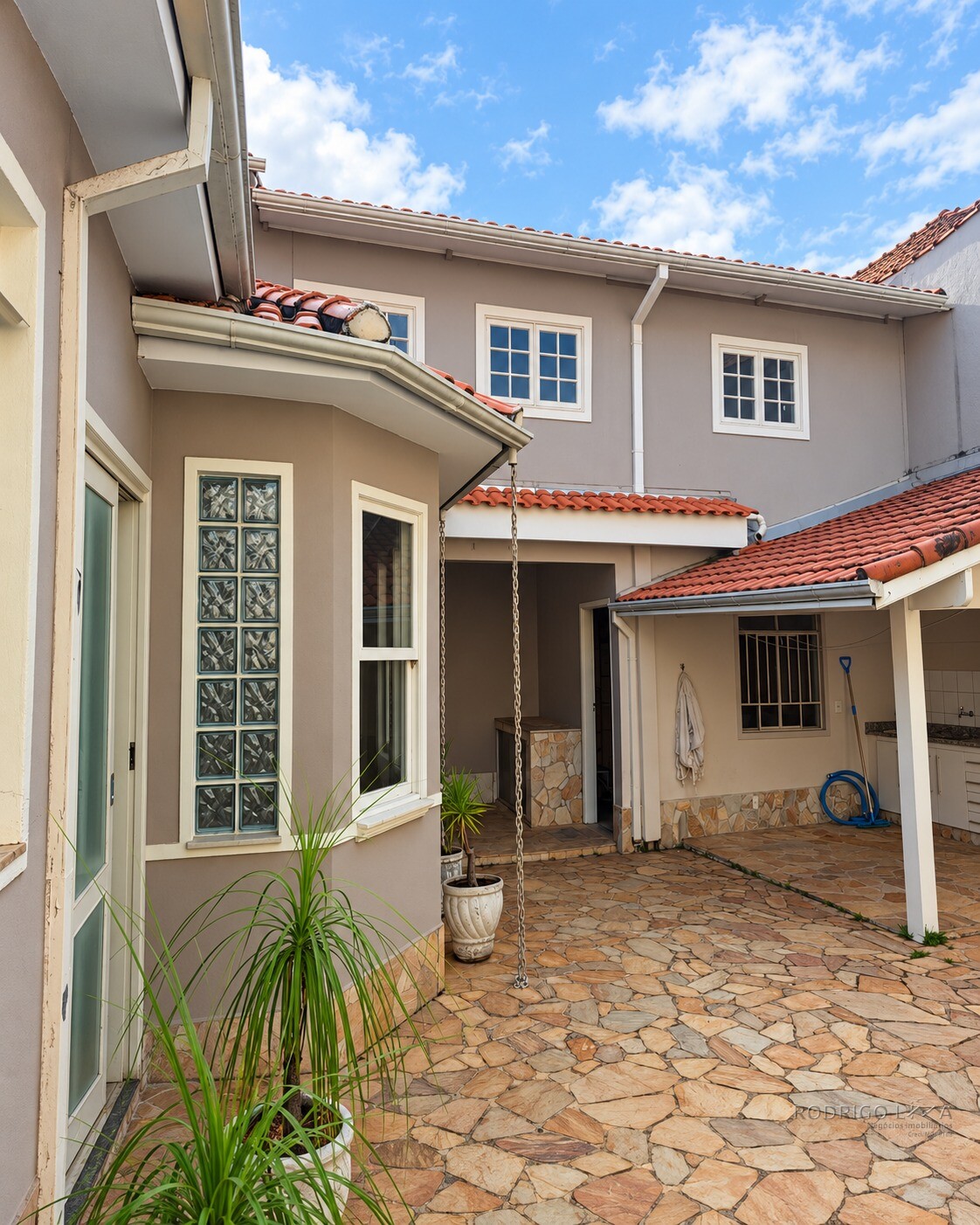 Casa alto padrão para venda em São Lourenço MG