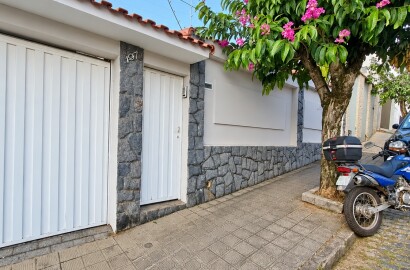 Casa alto padrão para venda em São Lourenço MG