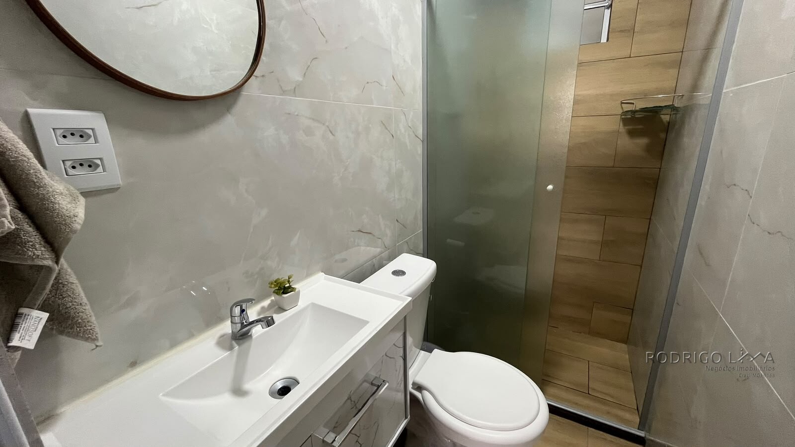 Casa + 5 kitnets para venda em São Lourenço MG