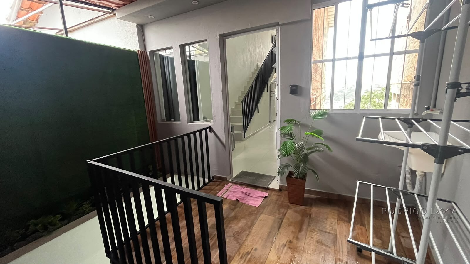 Casa + 5 kitnets para venda em São Lourenço MG