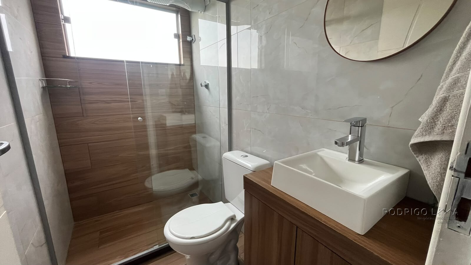Casa + 5 kitnets para venda em São Lourenço MG