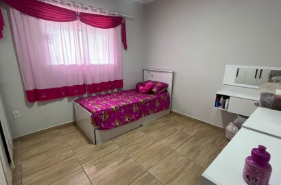 Casa + 5 kitnets para venda em São Lourenço MG