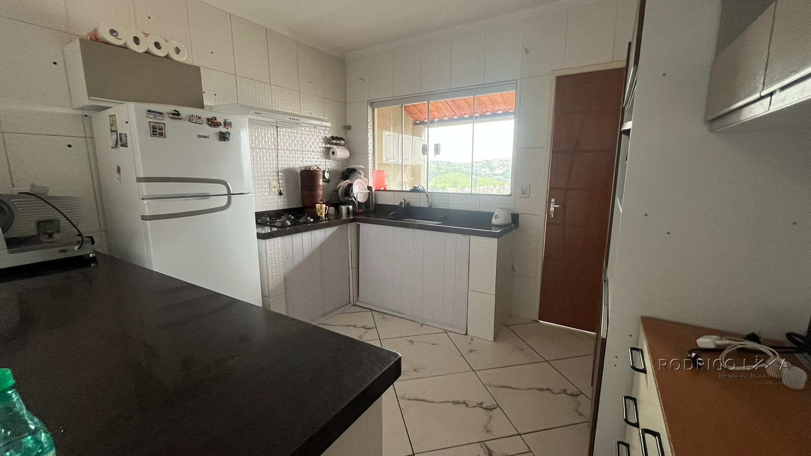 Casa + 5 kitnets para venda em São Lourenço MG