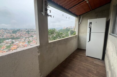 Casa + 5 kitnets para venda em São Lourenço MG