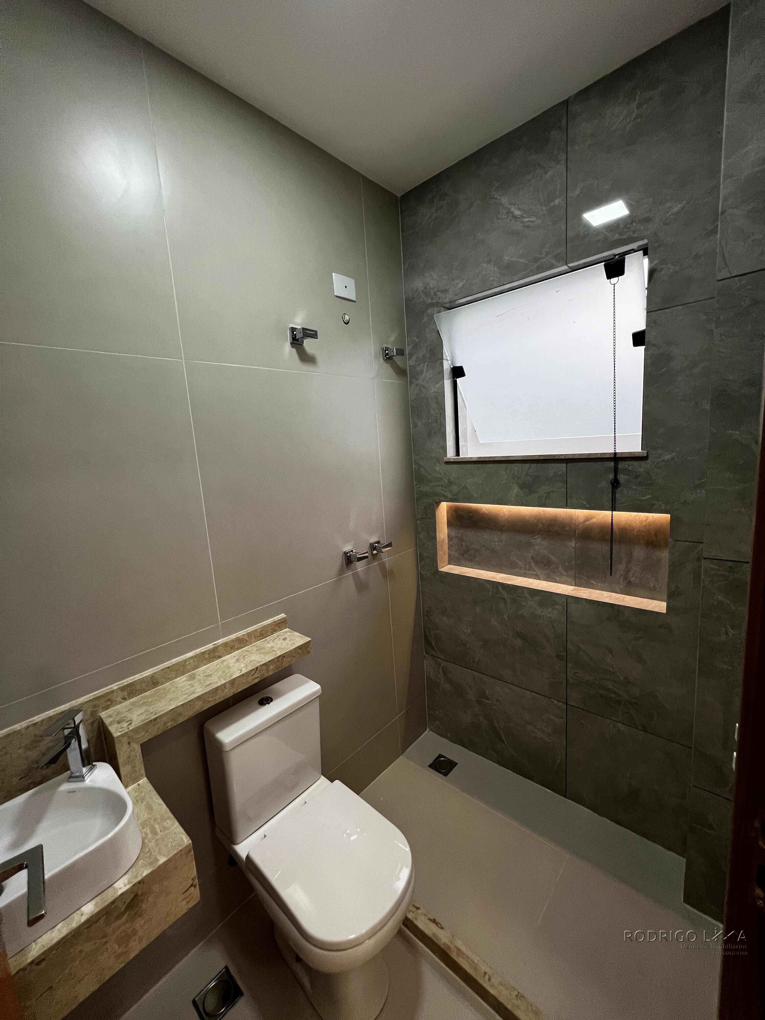 Linda casa para venda em São Lourenço - MG.