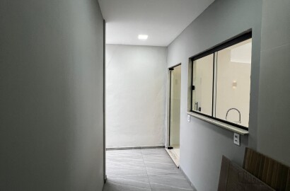 Linda casa para venda em São Lourenço - MG.