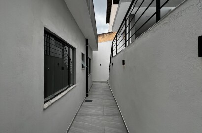 Linda casa para venda em São Lourenço - MG.
