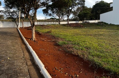 Lote em condomínio de alto padrão para venda em São Lourenço MG.
