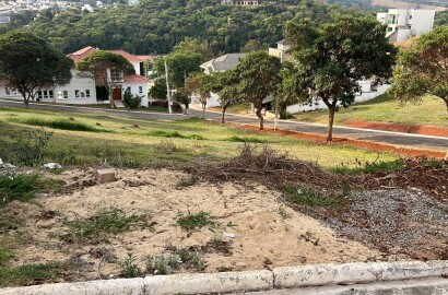 Lote em condomínio de alto padrão para venda em São Lourenço MG.