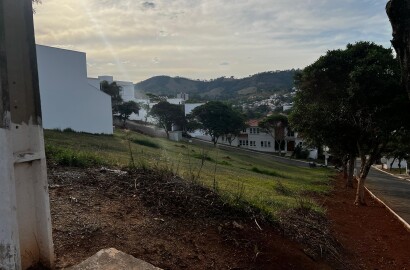 Lote em condomínio de alto padrão para venda em São Lourenço MG.