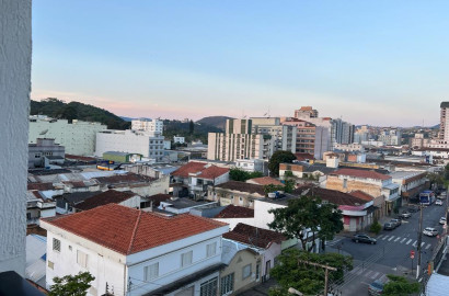 Lindo Flat para venda em São Lourenço - MG