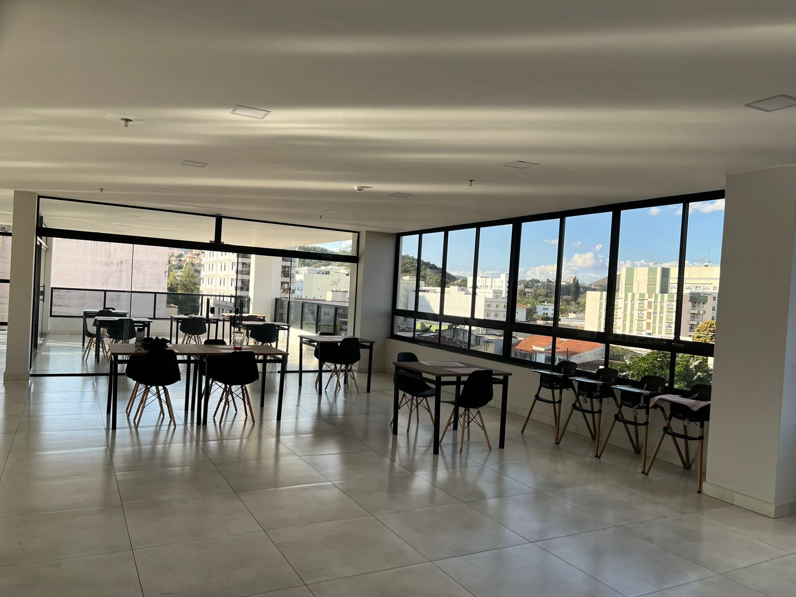 Flat com diárias a partir de R$250,00 no centro de São Lourenço - MG.