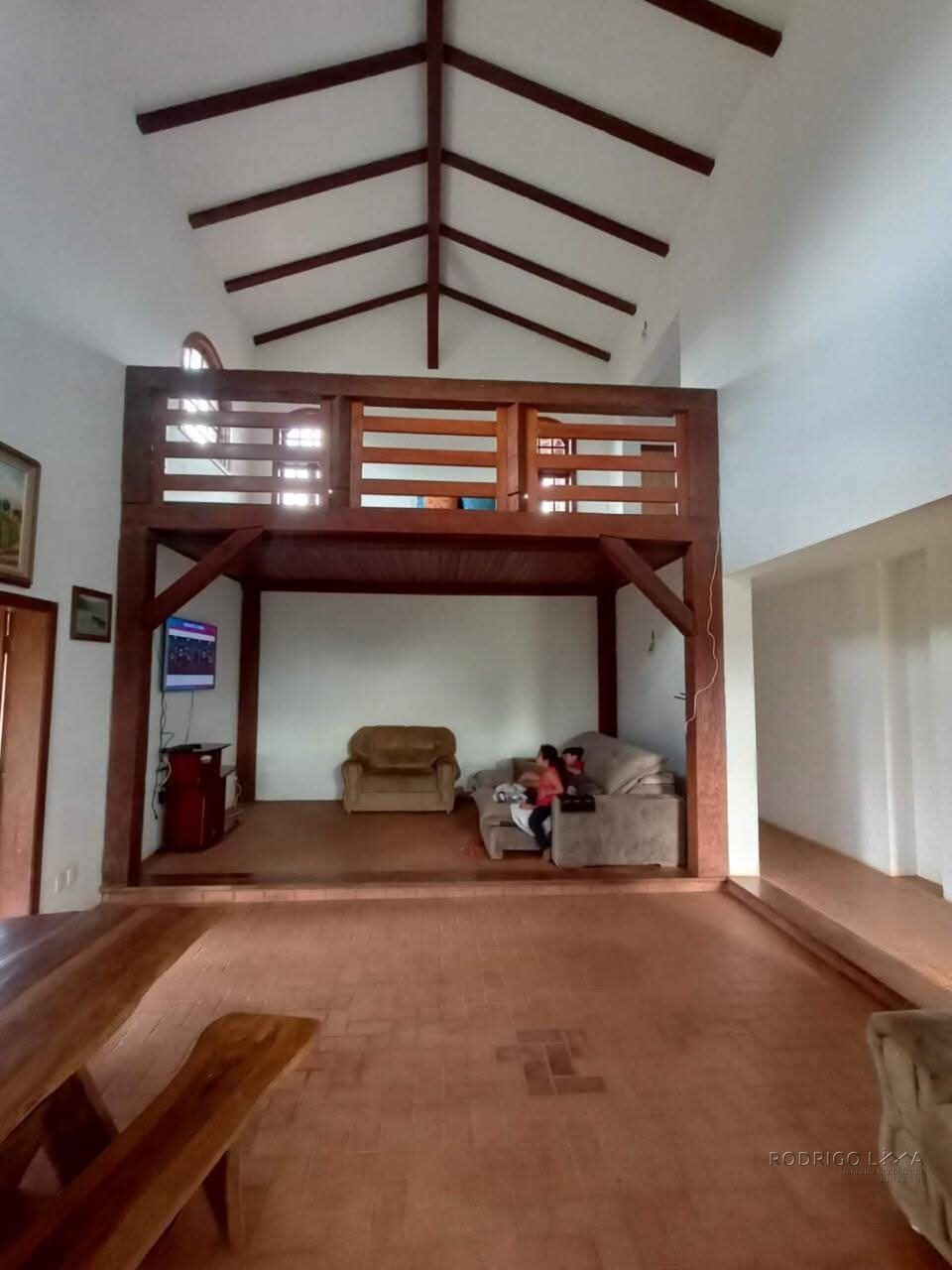 Linda fazenda para venda em Luminárias Mg