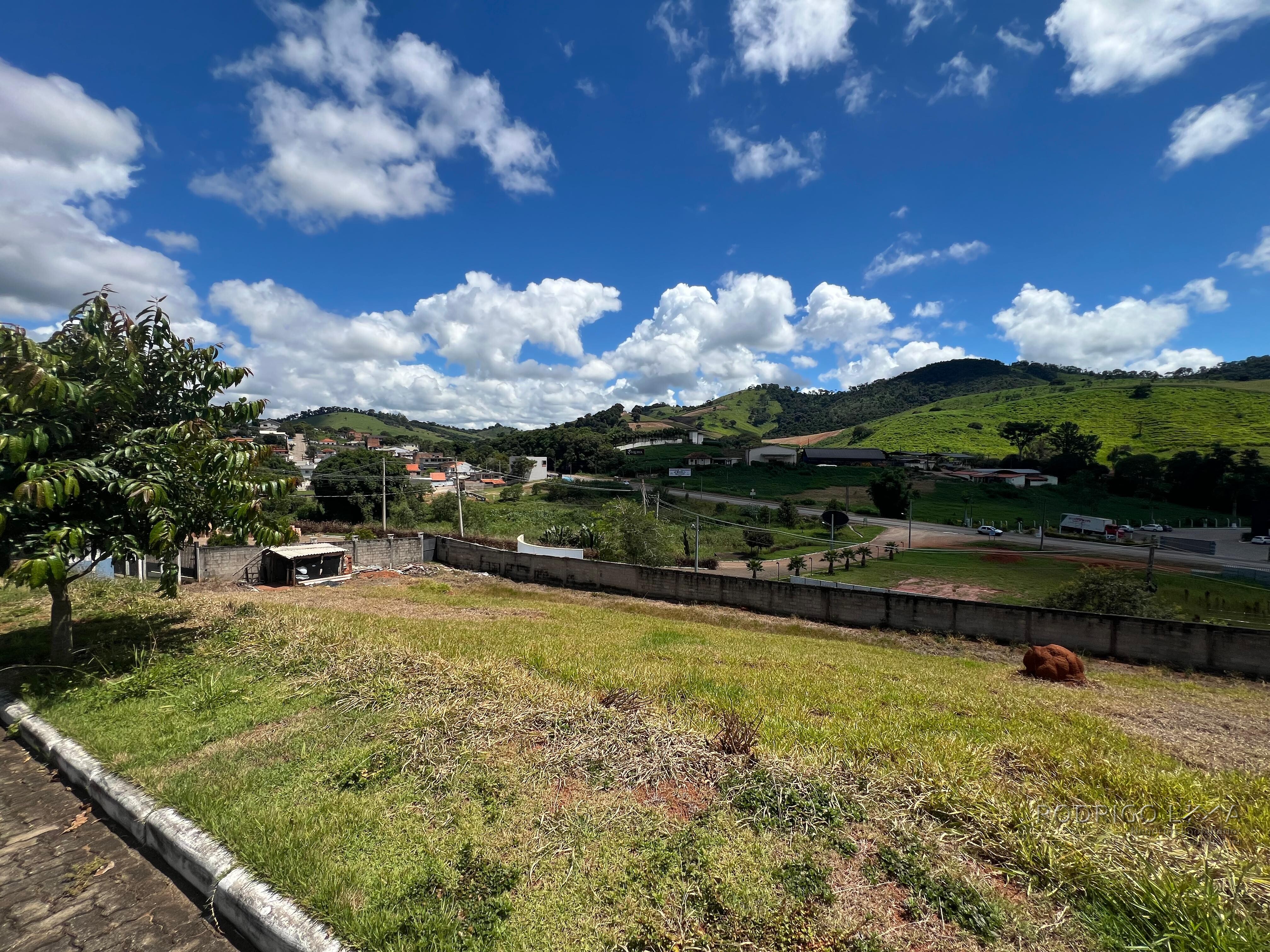 Lote para venda em São Lourenço MG