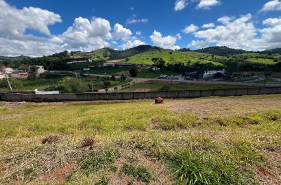 Lote para venda em São Lourenço MG