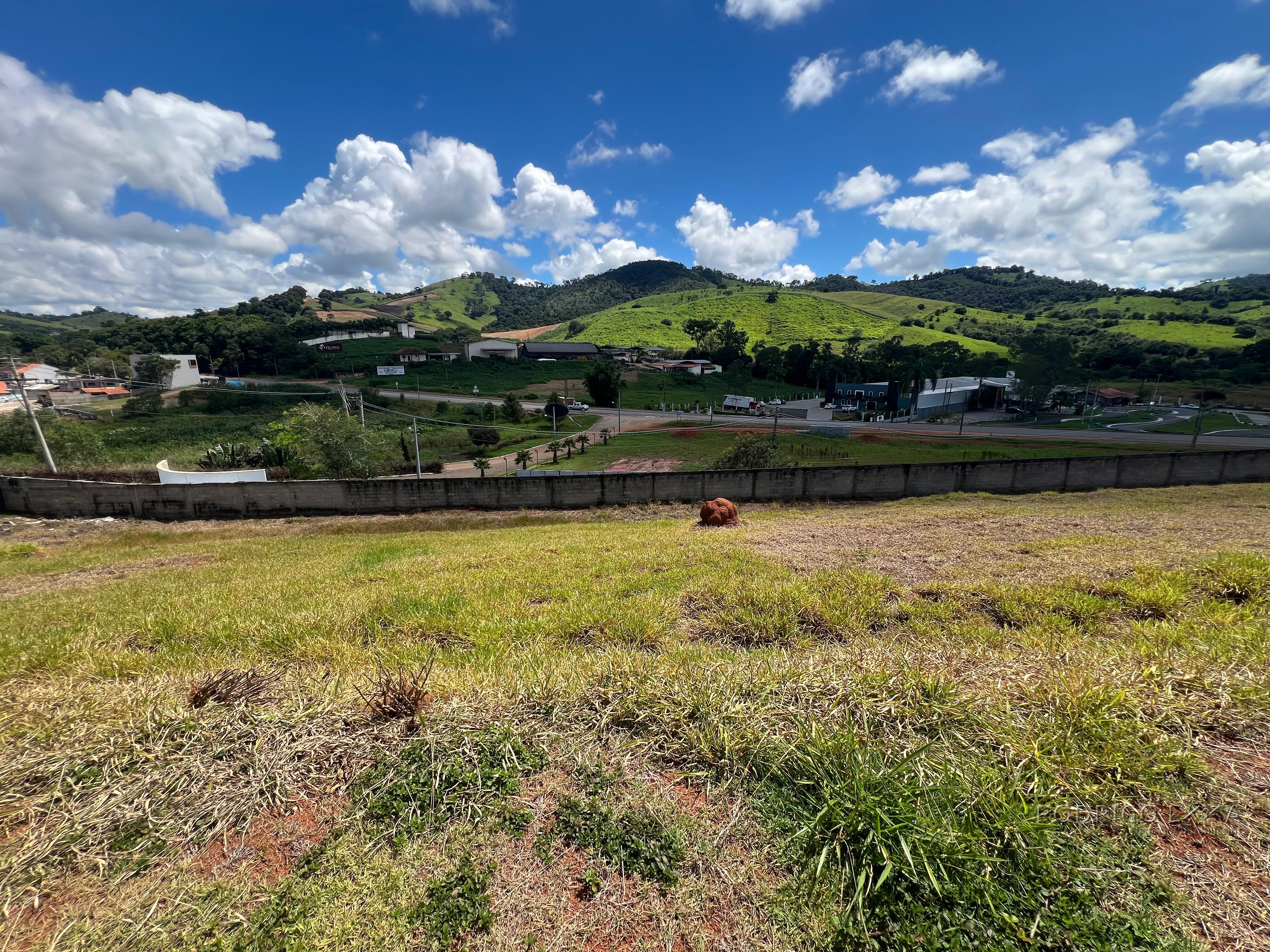 Lote para venda em São Lourenço MG