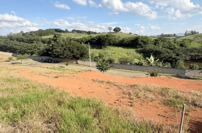 Ótimo lote para venda em São Lourenço MG