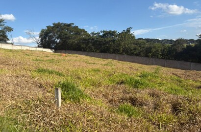 Lote para venda em São Lourenço MG