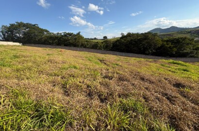 Lote para venda em São Lourenço MG