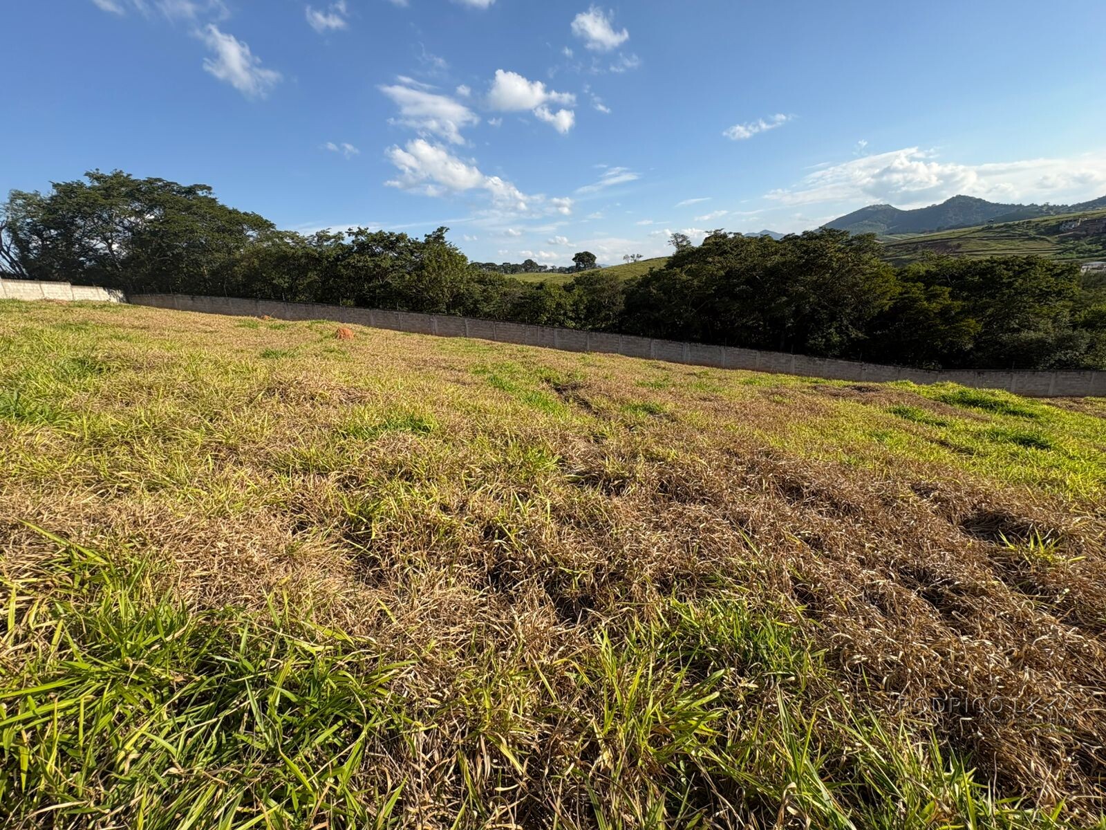 Lote para venda em São Lourenço MG