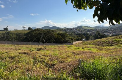 Lote para venda em São Lourenço MG