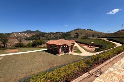Lote no Ville Bourbon para venda próximo a São Lourenço MG