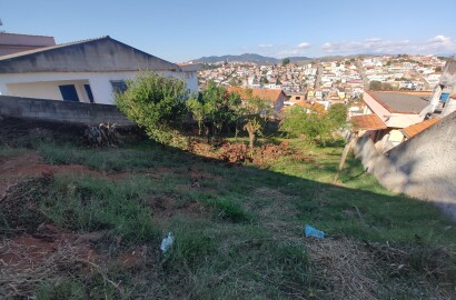 Lote para venda em São Lourenço MG