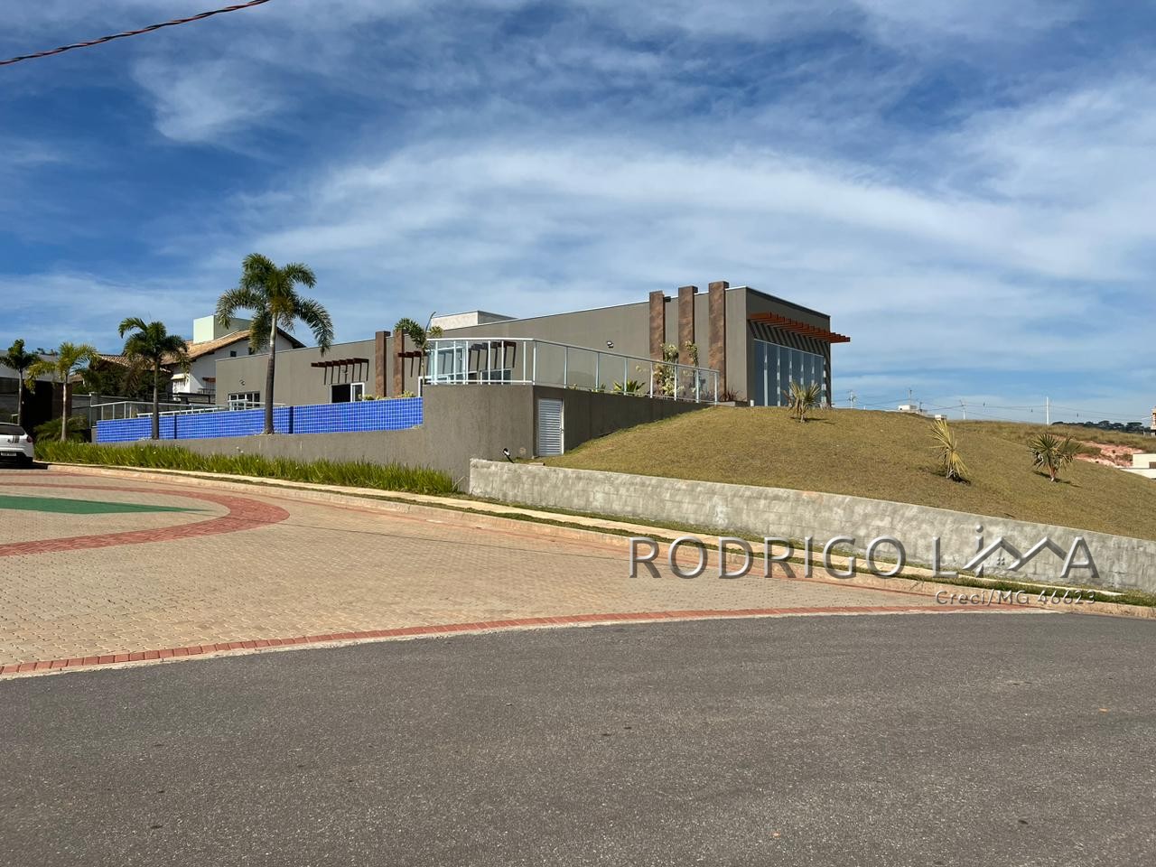 Lote no condomínio Altos da Serra para venda em São Lourenço - MG.