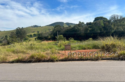 Lote no condomínio Altos da Serra para venda em São Lourenço - MG.