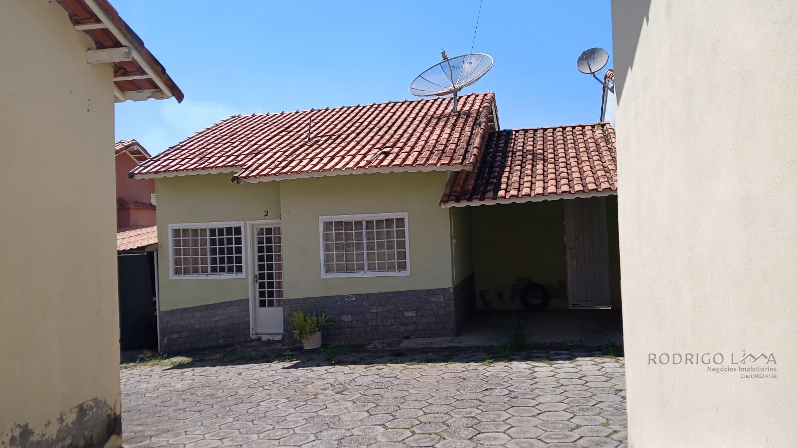 Casa para venda em condomínio - São Lourenço - MG.