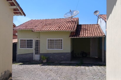 Casa para venda em condomínio - São Lourenço - MG.