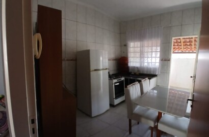 Casa para venda em condomínio - São Lourenço - MG.