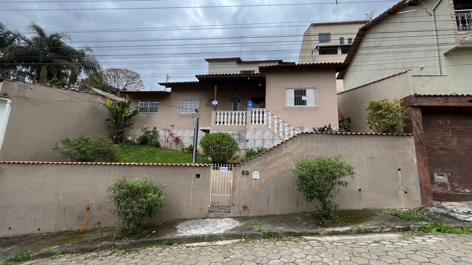 Casa para venda em São Lourenço MG.