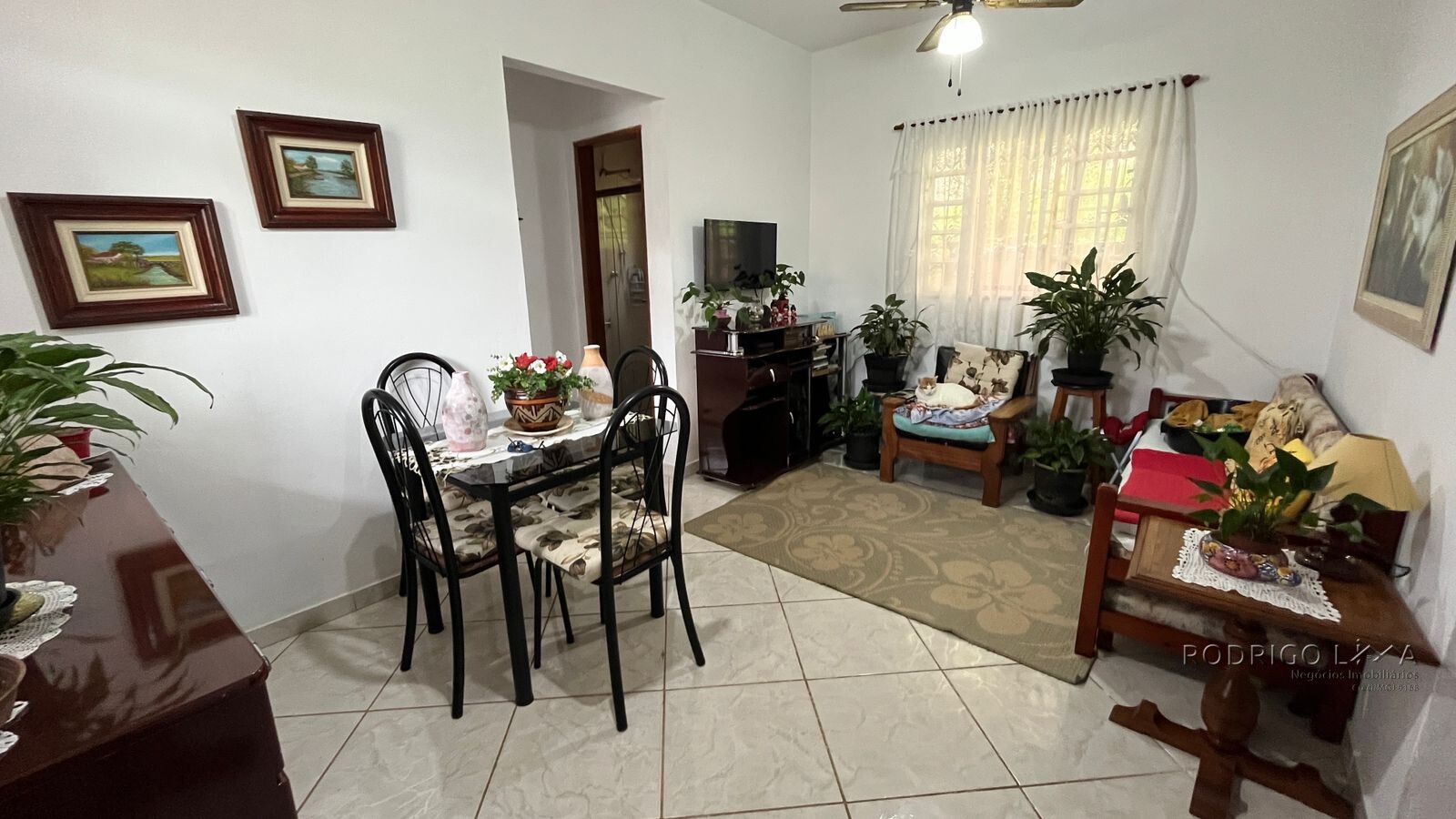 Casa para venda em São Lourenço MG.