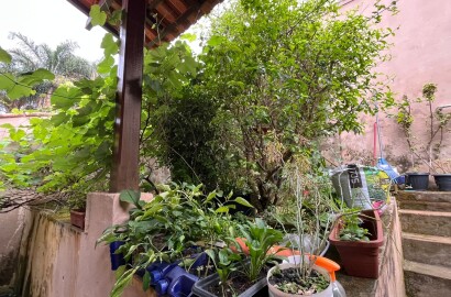 Casa para venda em São Lourenço MG.